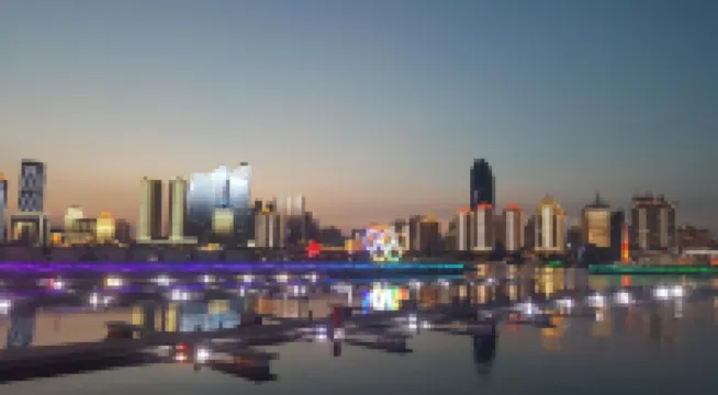 海邊的阿杜麗娜公寓（青島五四廣場店）