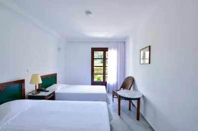 Kalidon Beach Hotel Hotel dekat Samos