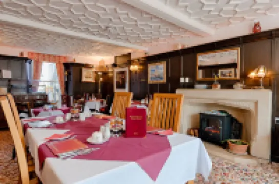 Potters Mooring Hotel