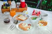 Bualinn Resort Nongkhai - breakfast