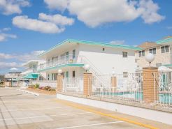 Biscayne Family Resort