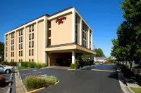 Hampton Inn Fairfax City Hotels in Fairfax