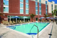 Hyatt Place Long Island East End - Pools