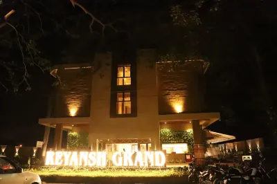 Hotel Reyansh Grand Hotels in Boisar