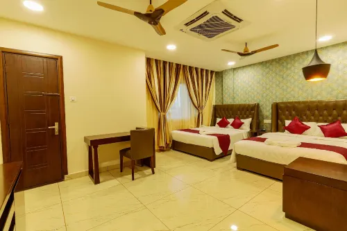 New Akshay Grand - parcheggio