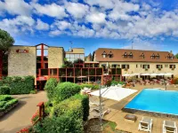 Logis Auberge la Diege Hotels in Lunan