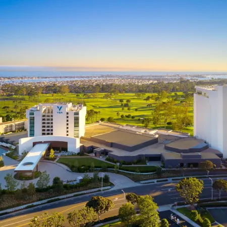 VEA Newport Beach, a Marriott Resort & Spa