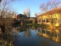 Logis Hôtel le Chantoiseau Hotels in Courouvre