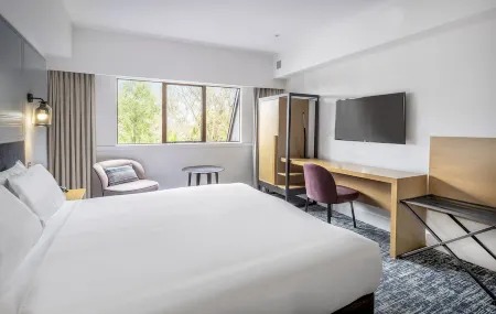 Chateau on The Park - Christchurch, A Doubletree by Hilton