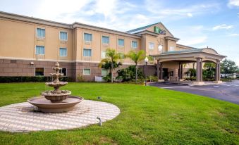 Holiday Inn Express & Suites Cocoa