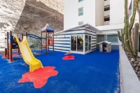 Marina Suites Gran Canaria - 4-Star
