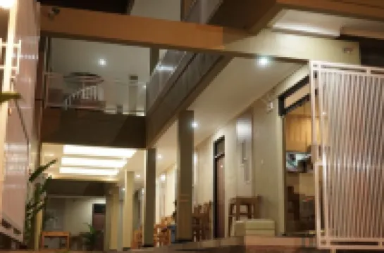 Kedaton House Syariah 外南夢酒店