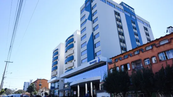 Blue Open Hotel