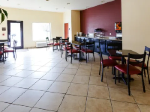 Red Roof Plus+ Danville, KY Hotels in Boyle County