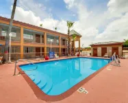 Econo Lodge Inn & Suites Hotels in Eagle Pass