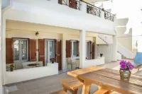 Kostis Villas Hotels in Poros