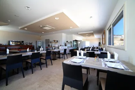 Hôtel Restaurant les Pielettes Отели в г. Жиньяк-ла-Нерт