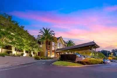 Best Western Plus Novato Oaks Inn Hotels near Patrick Leveque Voice and Music Studio