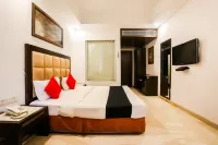 Hotel Livasa Inn Near Blk Hospital