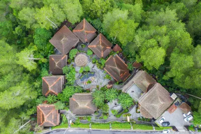 Tira Vilagna Suites & Spa Hotels near INDOMART KINTAMANI