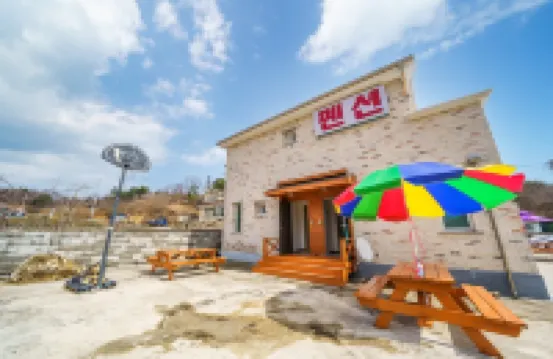 Samcheok Gungchon Rail Bike Pension (Group, Near the Beach)