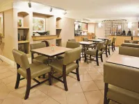 Howard Johnson by Wyndham Columbus Fort Moore Hotels in Columbus