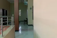 RedDoorz Syariah near Alun Alun Pati