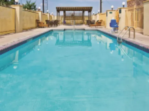 La Quinta Inn & Suites by Wyndham Schertz Hotels in Guadalupe County