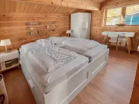 "Stacie" - 10m from the Sea