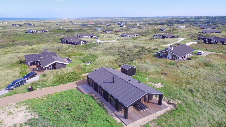 "Fannie" - 250m from the Sea
