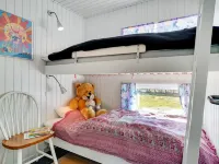 "Guthrik" - 900m from the Sea