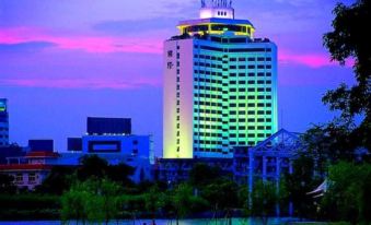 Zhongshan International Hotel