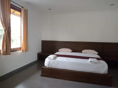 Villa Teras 2 Tanjung Lesung - Near to Exotic White Sandy Beach Hotels near Tanjung Lesung Sailing Club