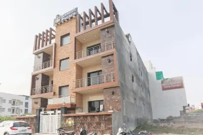 Sangvi Palace
