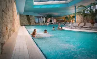 Dorint Parkhotel Jordanbad - piscine