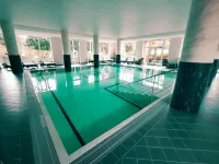 The Lakeside - Burghotel zu Strausberg - Pool