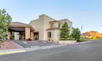 Hilton Vacation Club Ridge on Sedona Hotels in Village of Oak Creek