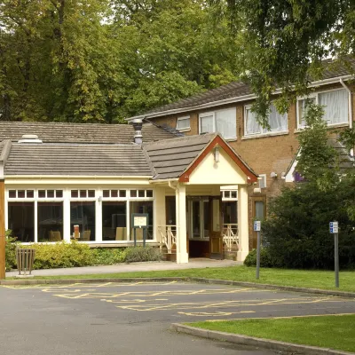 Premier Inn Leicester (Forest East) Отели рядом с достопримечательностью «Собор Лестера»