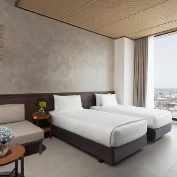 Ad Lib Hotel Khon Kaen Отели рядом с достопримечательностью «Туек Ком»