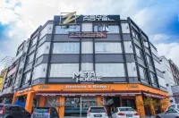 Zenz Hotel Các khách sạn gần Pusat Latihan UTM