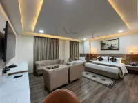 Hotel Dolphin Grand Hotel dekat Bharat Mata Mandir