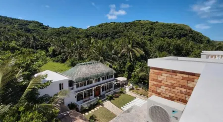 Bernardo's Lantia Hotel