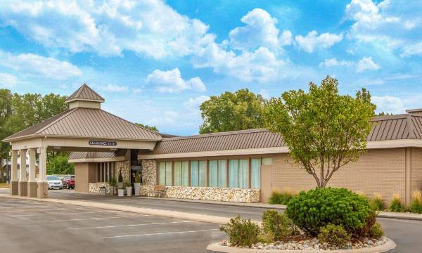 Ramada by Wyndham Midtown Grand Island