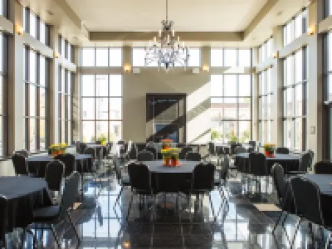 Best Western Plus Perth Parkside Inn  Spa パースのホテル