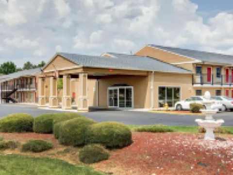 Econo Lodge Pine Bluff Hotels in Pine Bluff