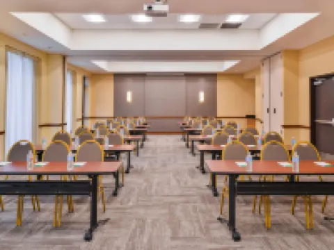 Hyatt Place Herndon Dulles East Hotels in Herndon