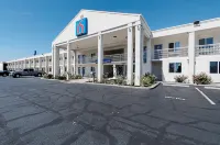 Motel 6 Martinsburg, WV Hotels in Berkeley County