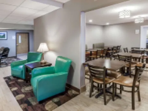 Baymont by Wyndham Gaylord Hotels in Otsego County