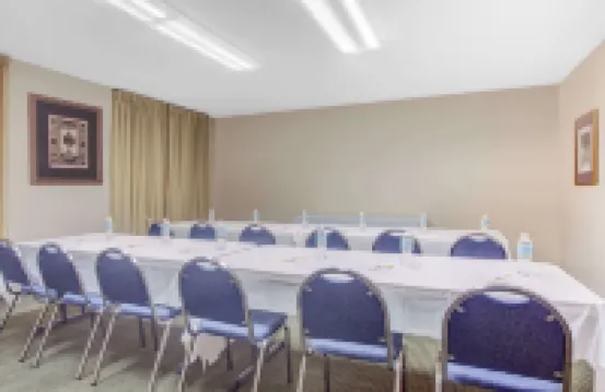 Days Inn by Wyndham Dublin GA