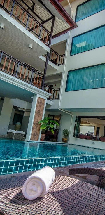 รูปภาพของโรงแรมโกลเด้นเบลล์